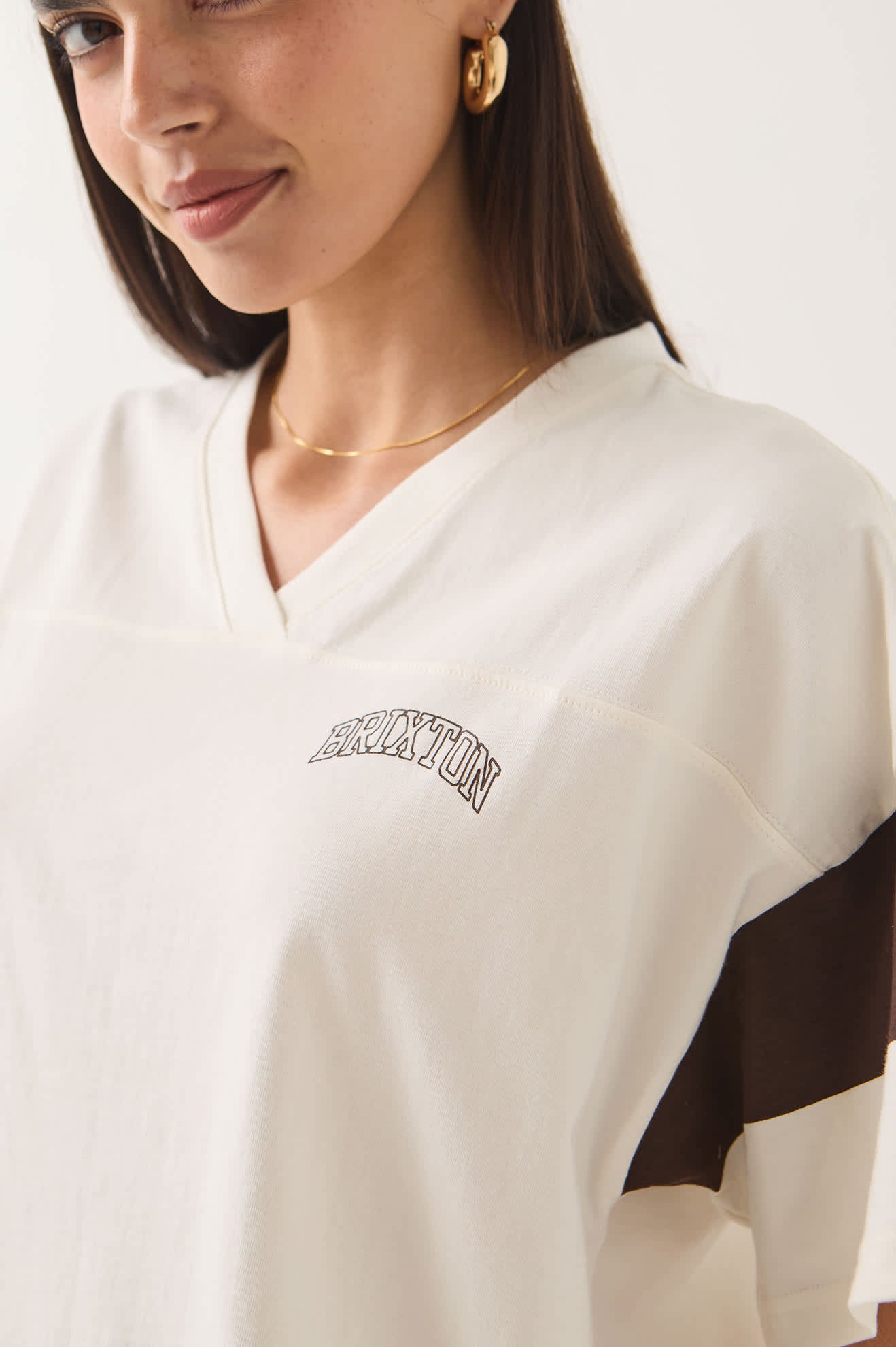 brixton-boxy-cropped-football-t-shirt-off-white-jersey image 5
