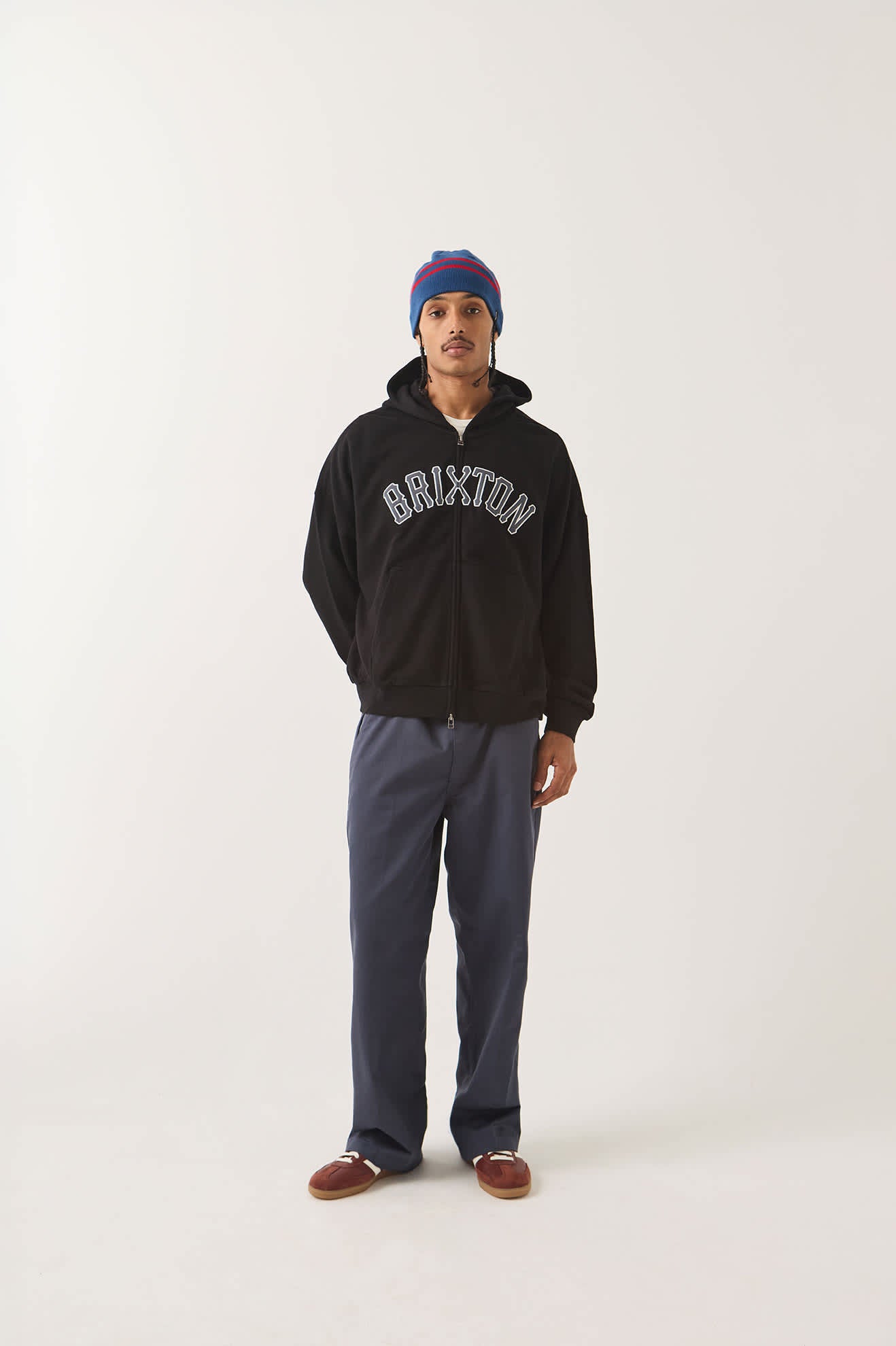 brixton-trademark-chino-hose-washed-navy-blau image 2