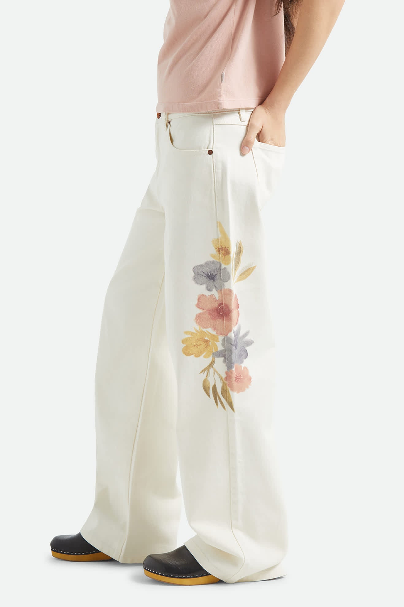 brixton-chloe-5-pocket-hose-off-white-floral-baumwolle image 4