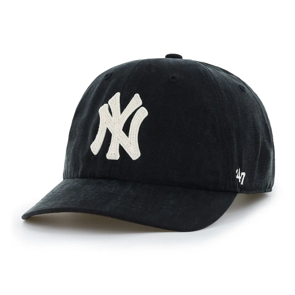 47-clean-up-yankees-short-visor-cap-schwarz image 1
