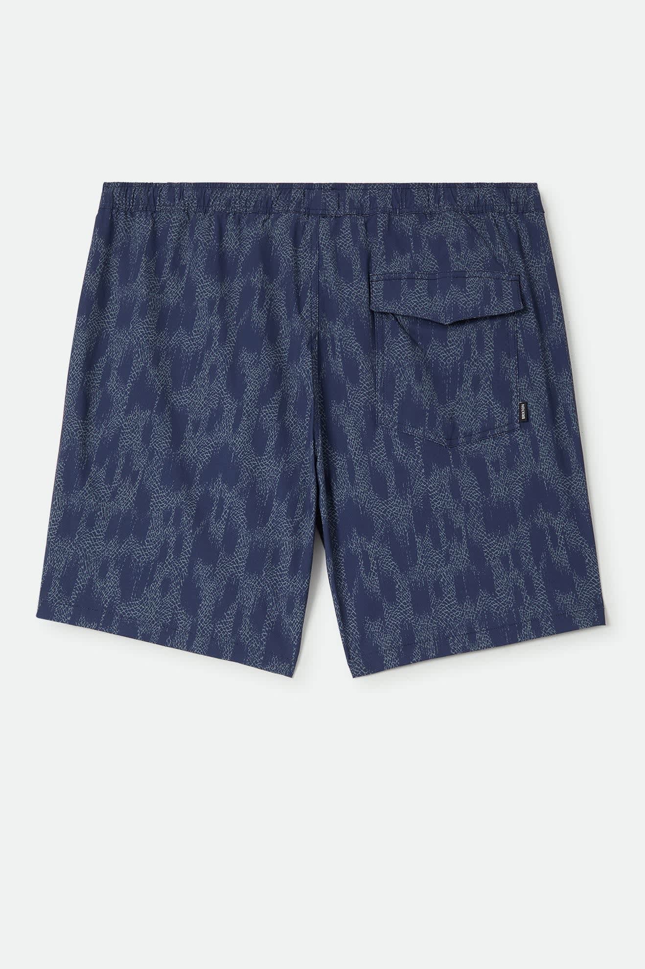 brixton-everyday-hybrid-short-7-washed-navy-crackle image 6