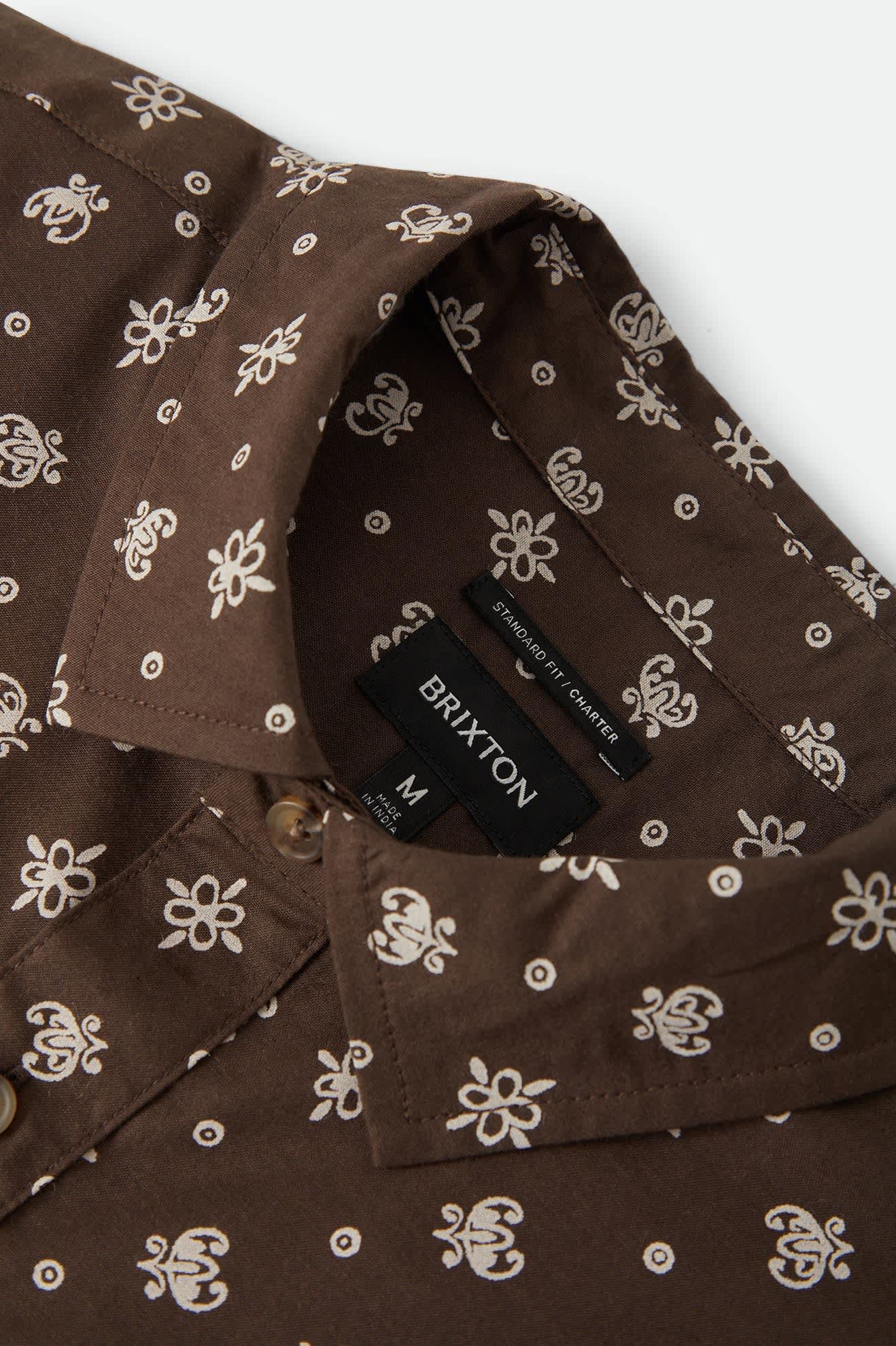 brixton-charter-print-kurzarmhemd-walnut-brown-bandana image 6