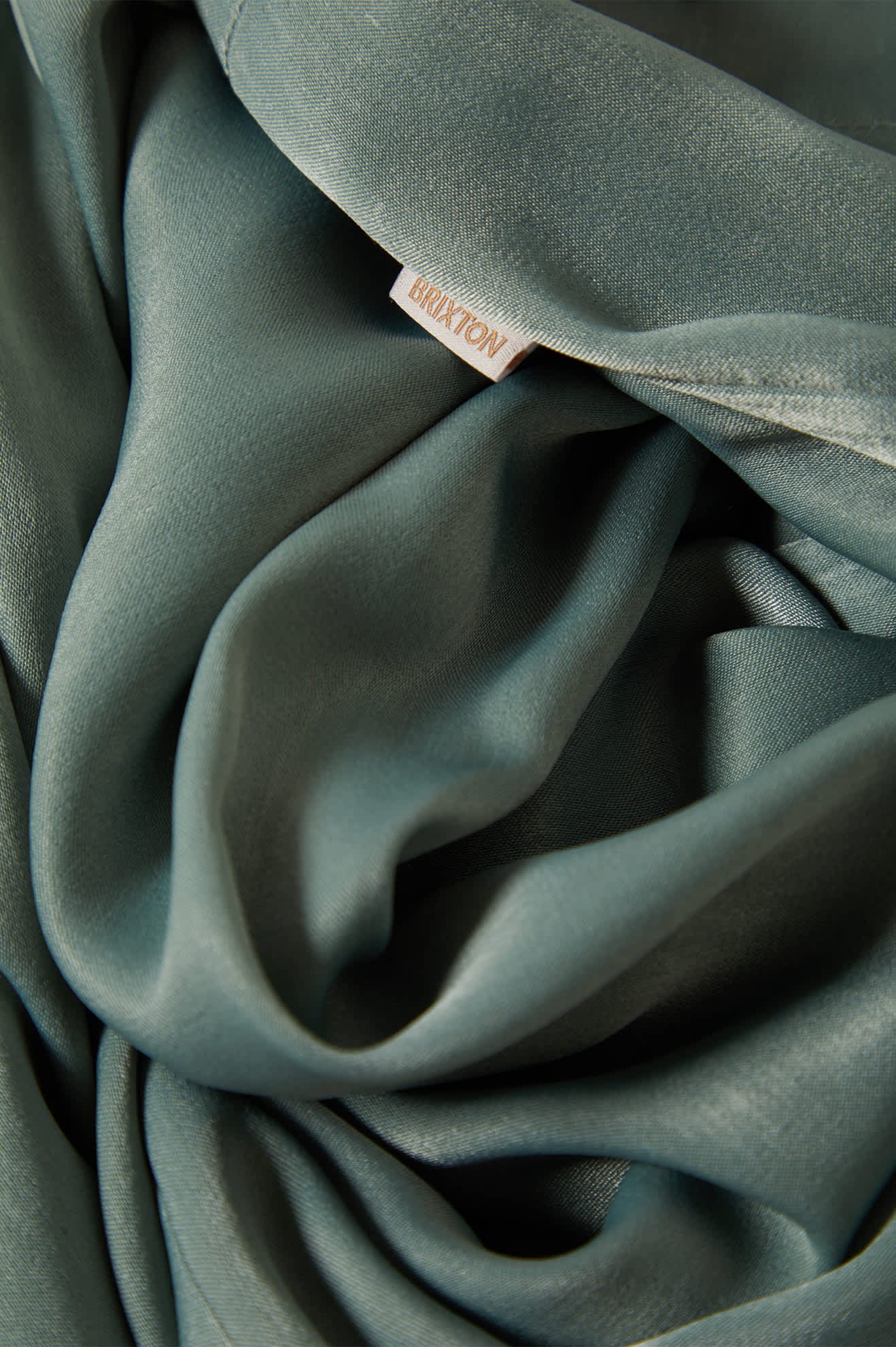 brixton-soho-silky-pant-blue-green-shine-satinhose image 5