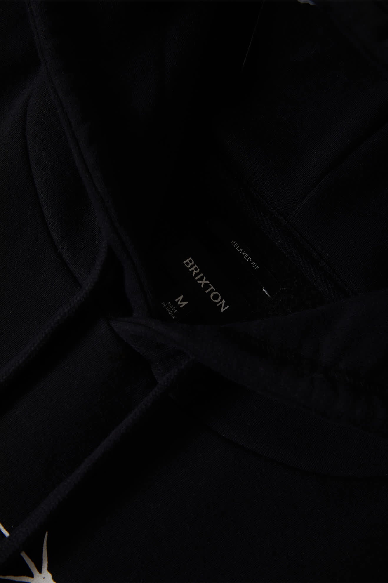 brixton-smile-always-hoodie-black-worn-wash-baumwolle image 4