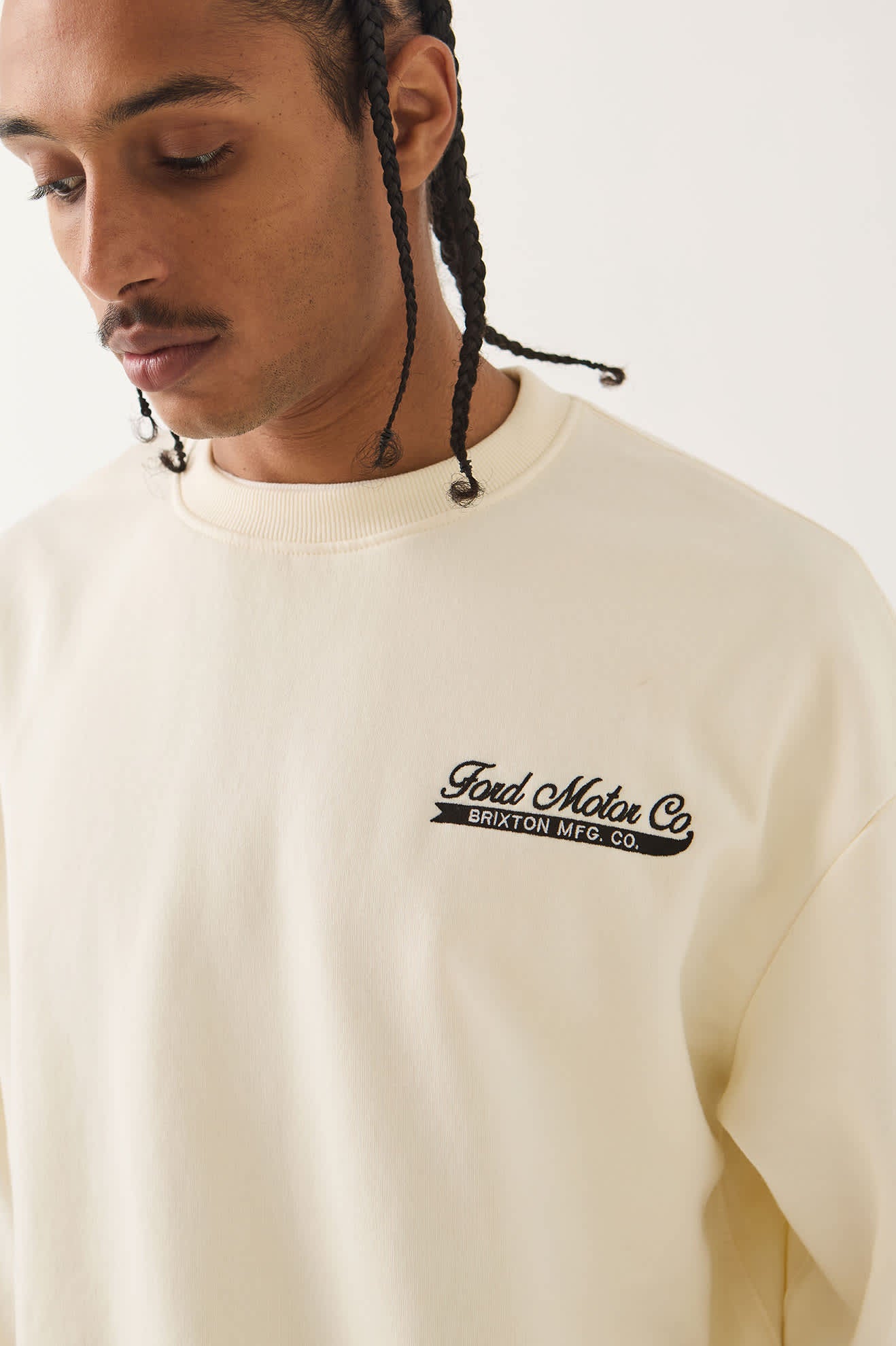 brixton-ford-71-pickup-crew-sweatshirt-wimbledon-white image 5