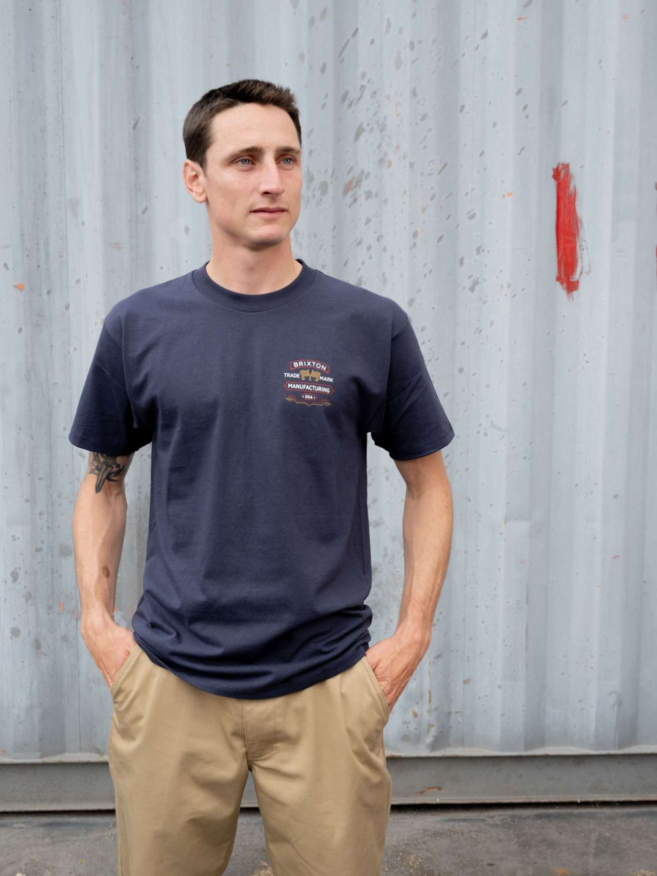brixton-liberty-mark-t-shirt-navy-herren-baumwolle image 5