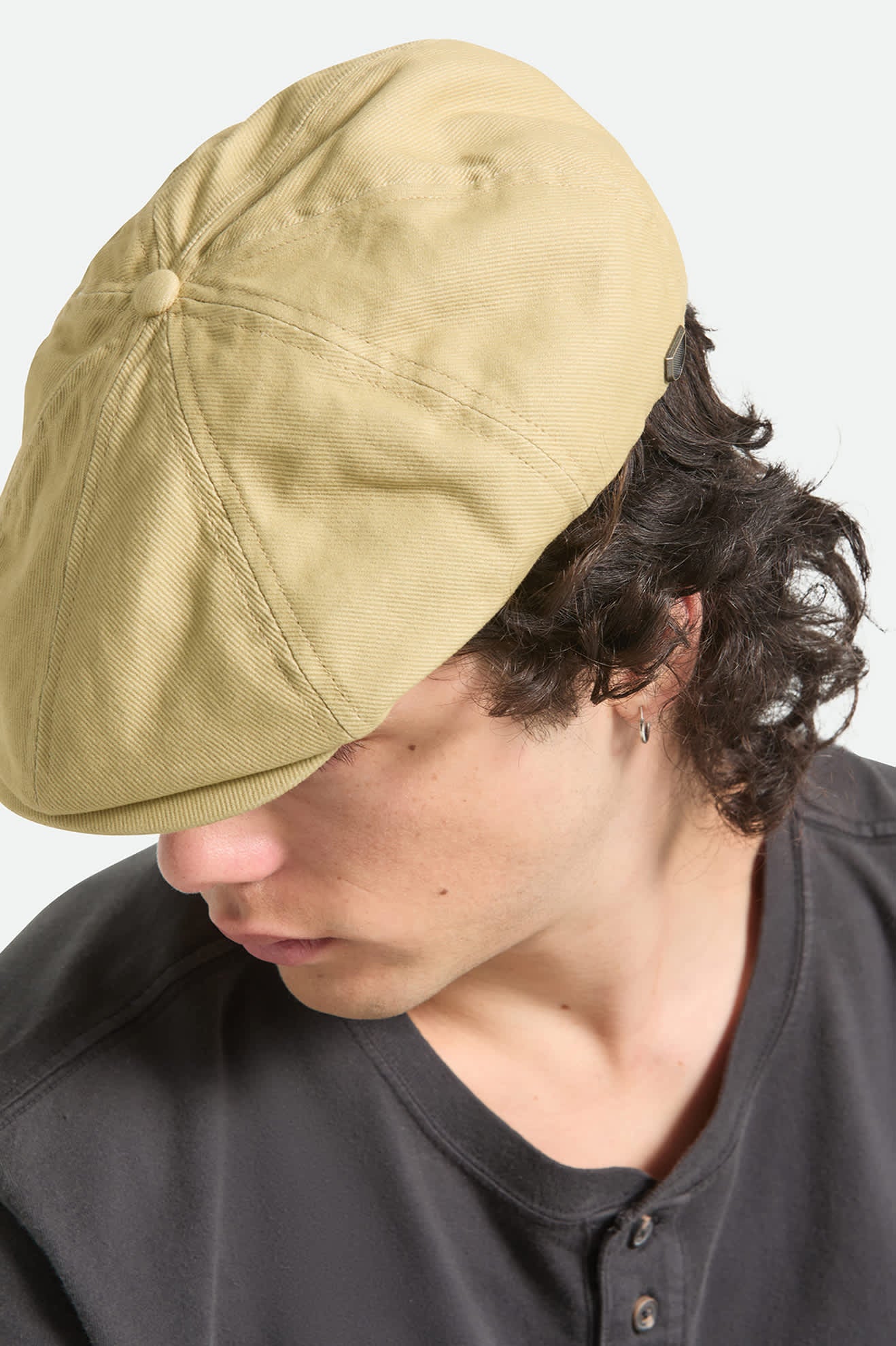 brixton-brood-newsboy-cap-schieberm-tze-washed-khaki-leinen image 5
