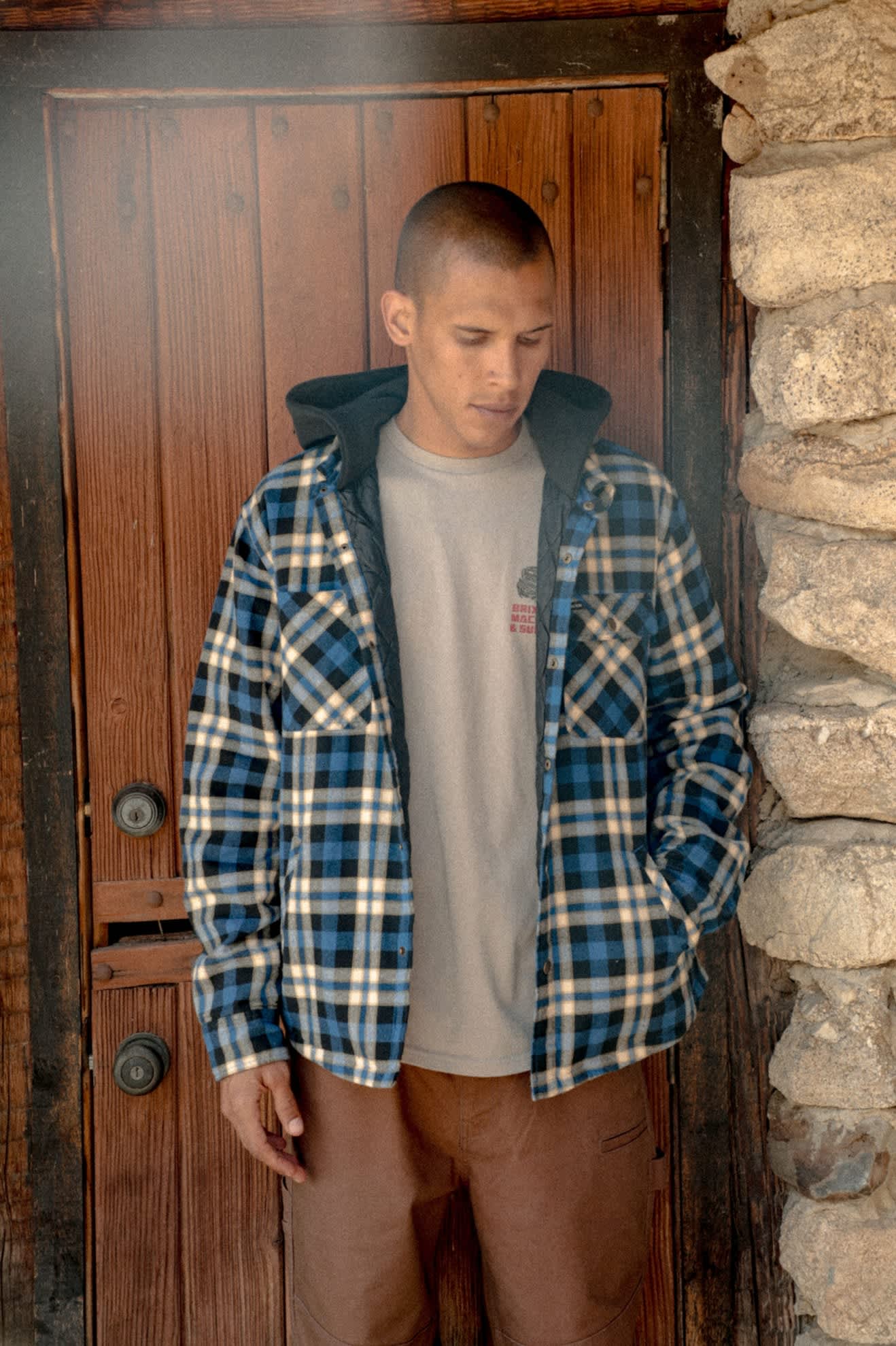 brixton-bowery-quilted-hooded-flannel-navy-cream image 3