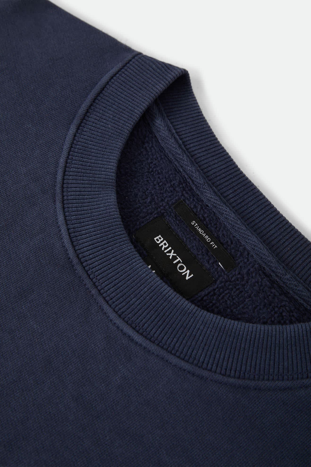 brixton-baseline-crew-fleece-sweatshirt-washed-navy image 3