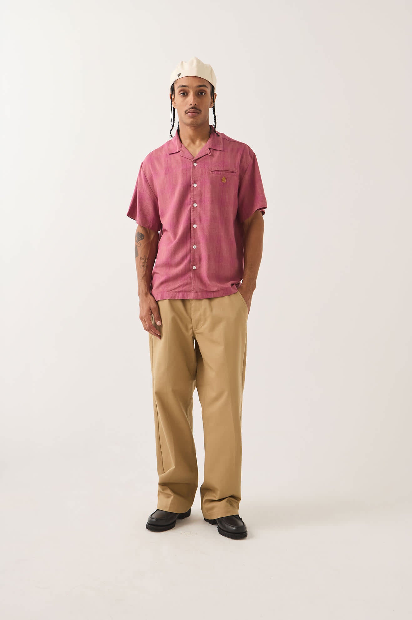brixton-trademark-chino-hose-british-khaki-herren image 2
