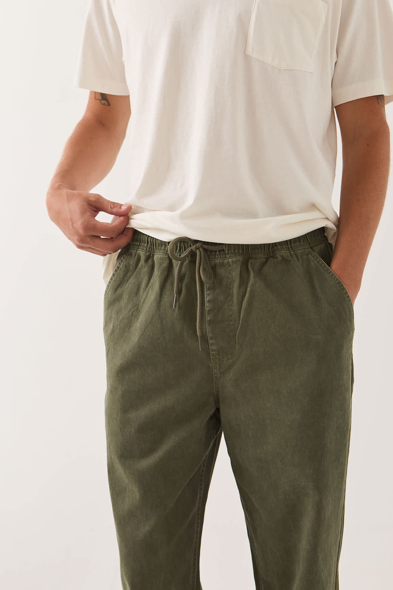 brixton-everyday-e-waist-pant-hose-dark-olive-twill image 5