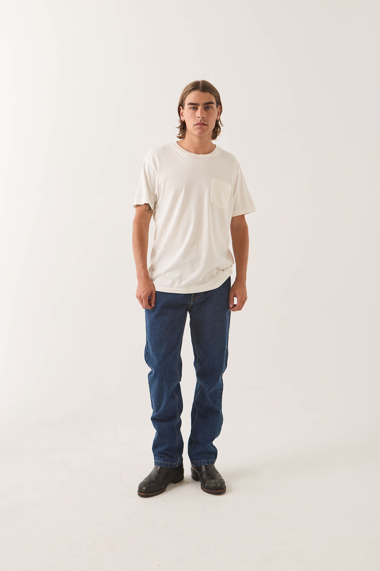 brixton-builders-5-pocket-pant-dark-denim-stretchhose image 2