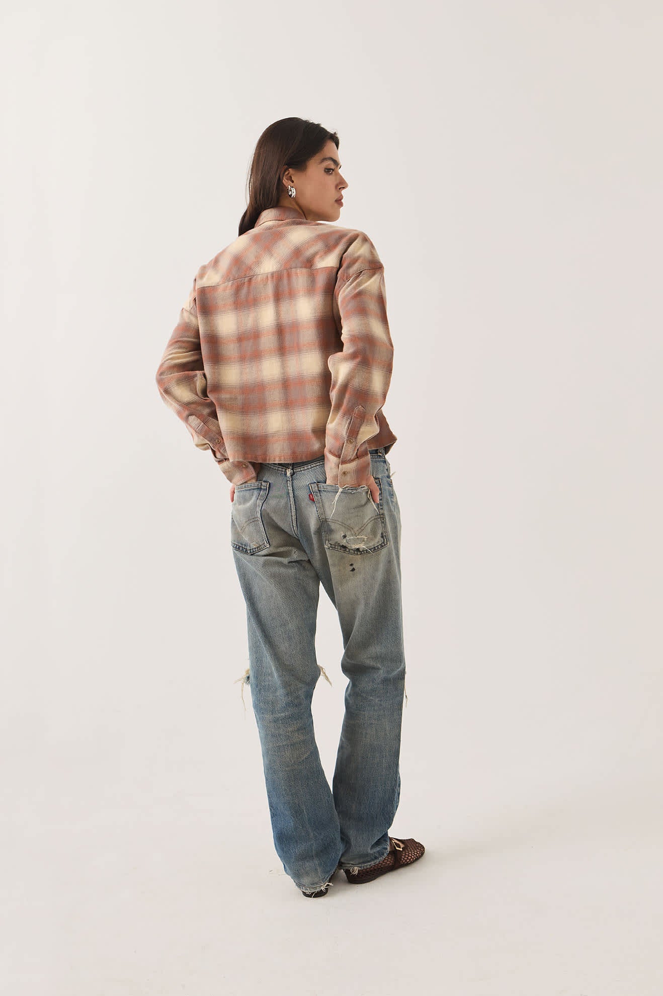 brixton-bowery-crop-overshirt-damen-beige-karo image 7