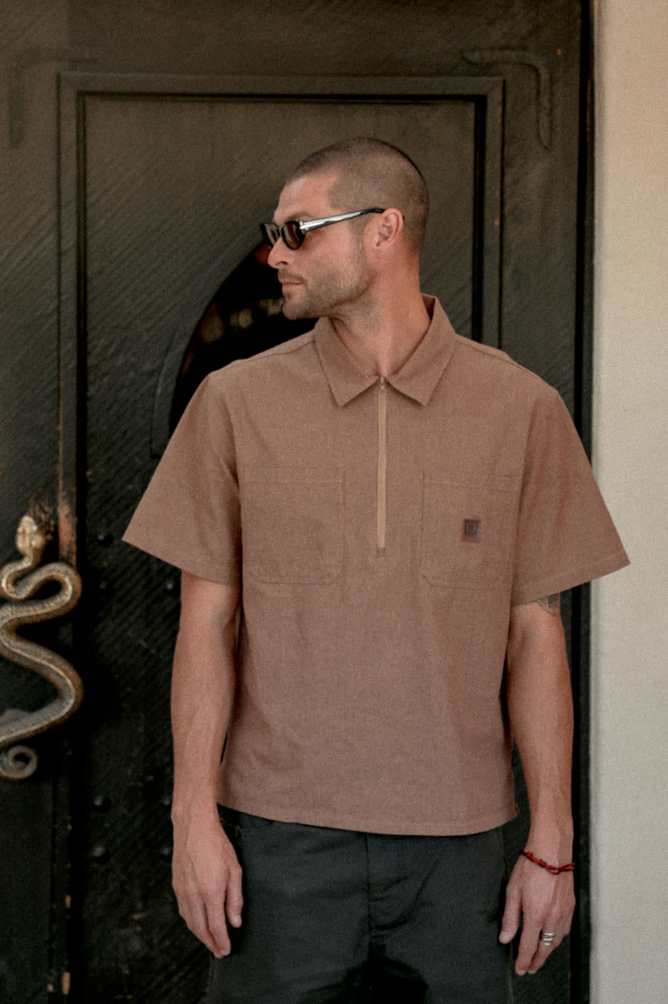 brixton-brakeman-kurzarmhemd-brown-tan-stripe-zip image 6